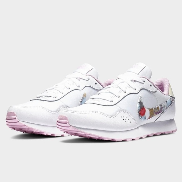 nike floral design shoes